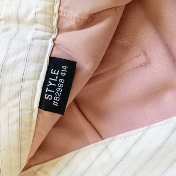 BARBIE PINK🎀/NWOT ZINC Pink Wrinkle Resistant Pants - Picture 12 of 12